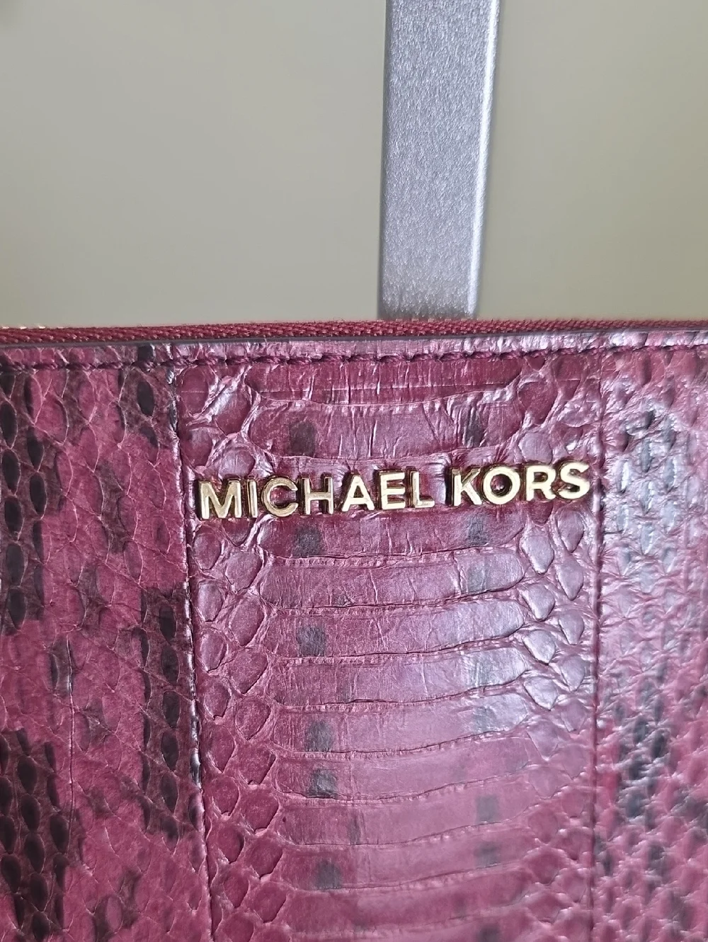 Michael Kors Purple/Gold Geniune Snake Skin Large Leather Wristlet EUC - Picture 4 of 13